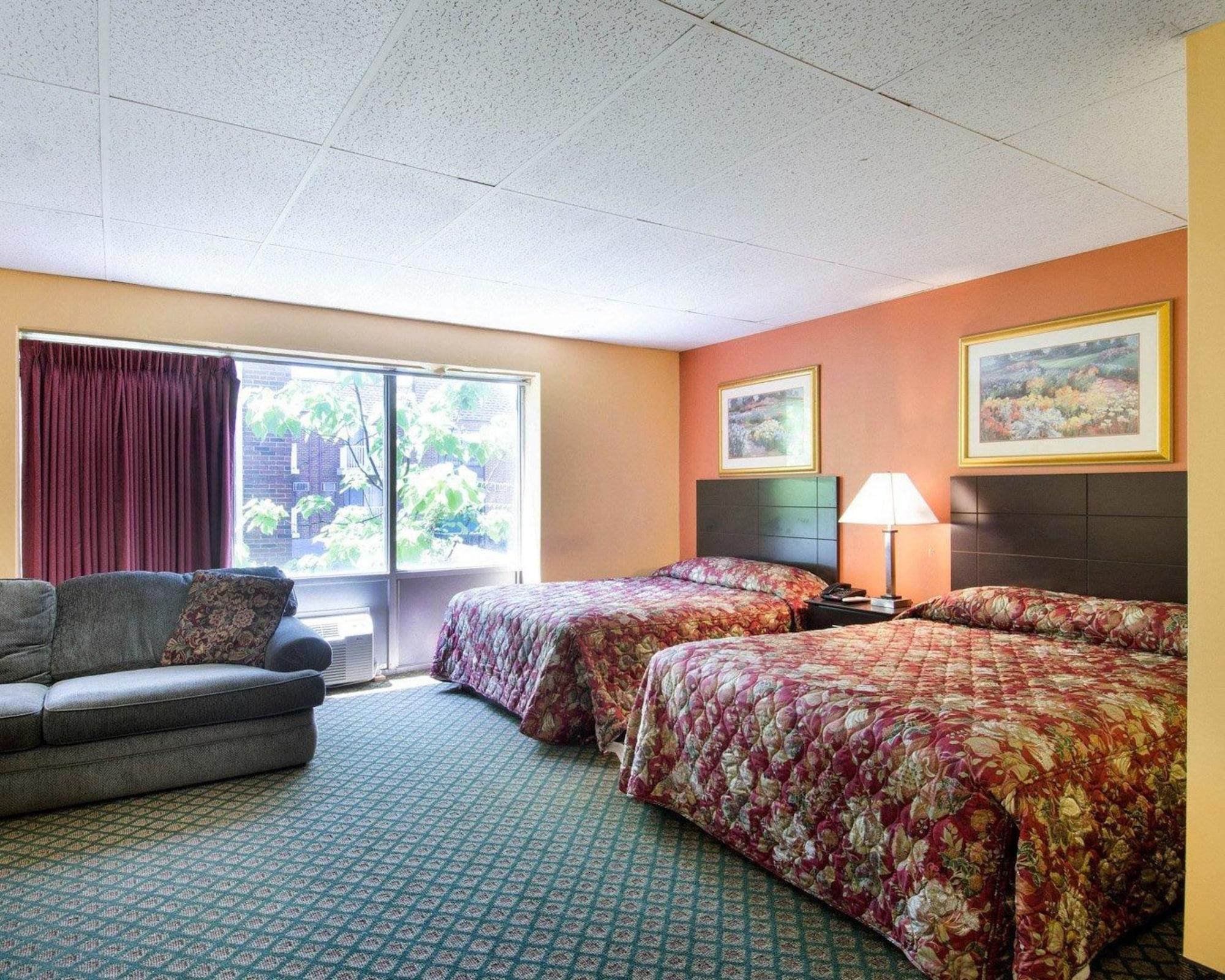 Econolodge Framingham-Boston Buitenkant foto
