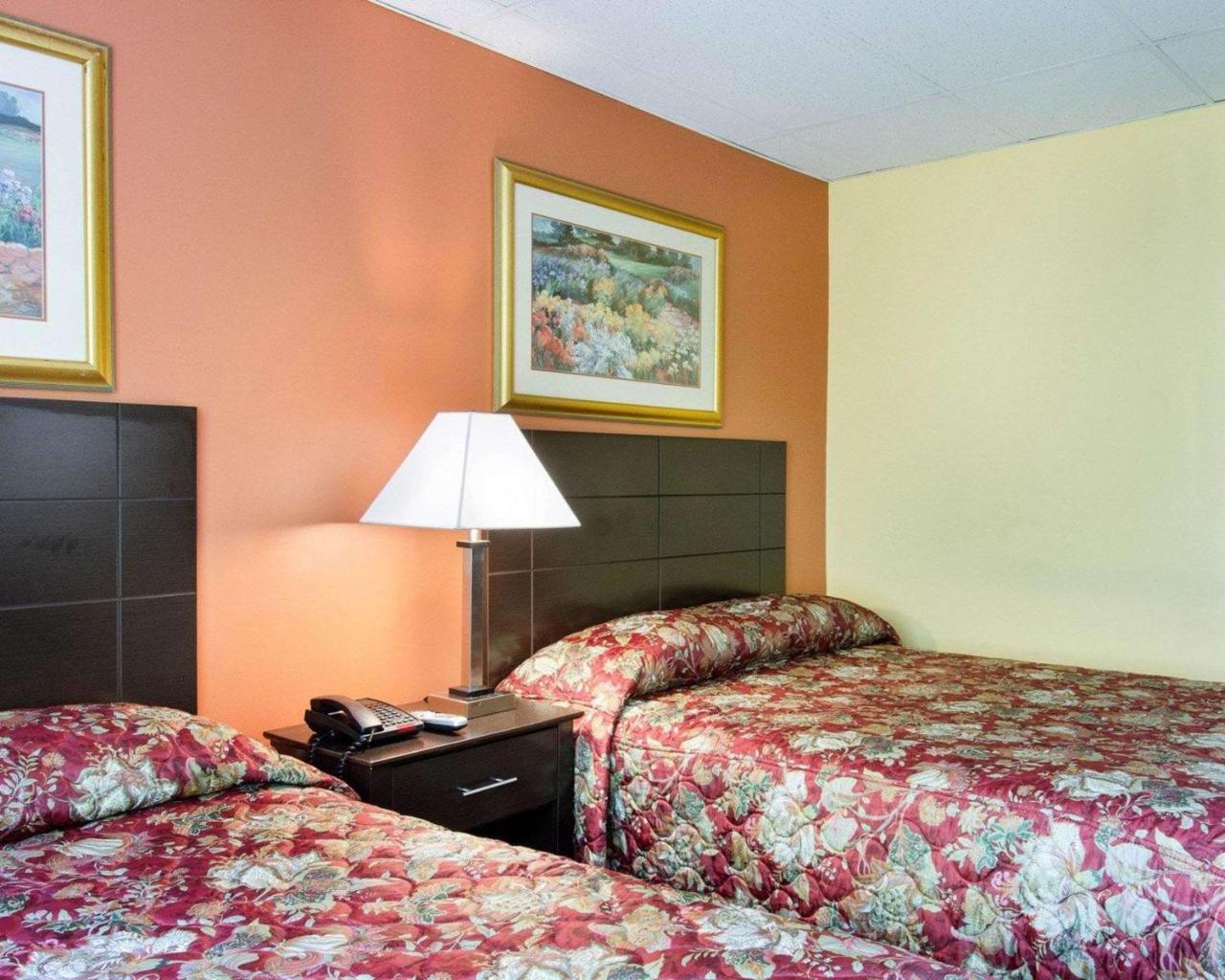 Econolodge Framingham-Boston Buitenkant foto